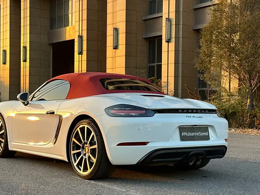 Porsche 718 2022 Boxster 2.0T