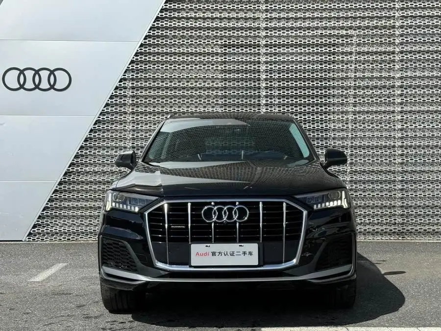 Audi Q7 2021 55 TFSI quattro S line Sport