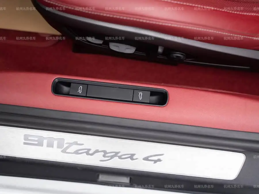 Porsche 911 2022 Targa 4 3.0T