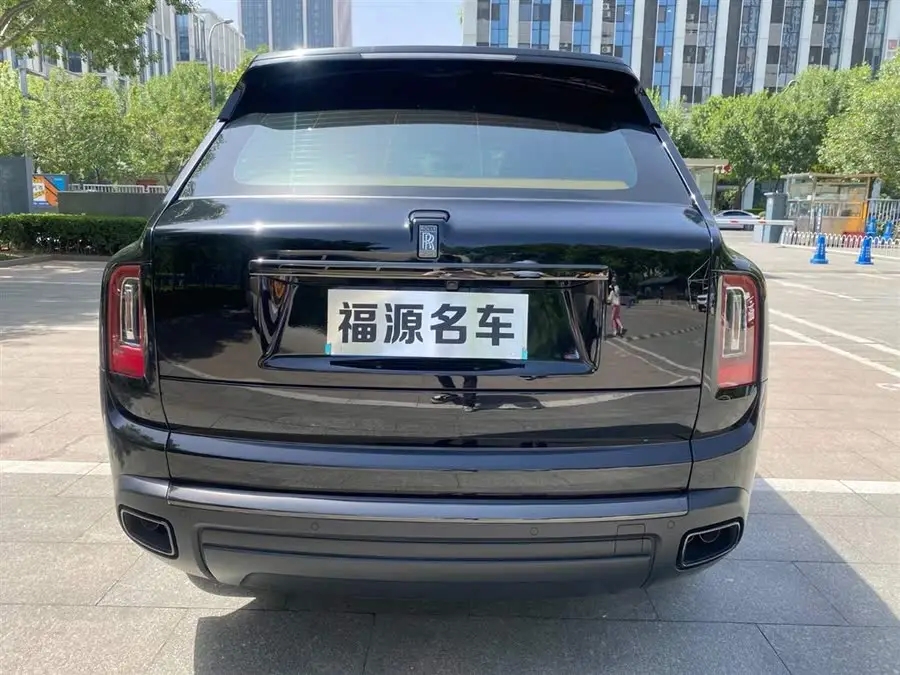 كولينان 2020 فئة بلاك بادج