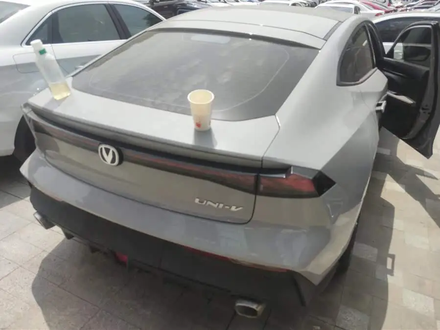 Changan UNI-V 2022 1.5T Excellence