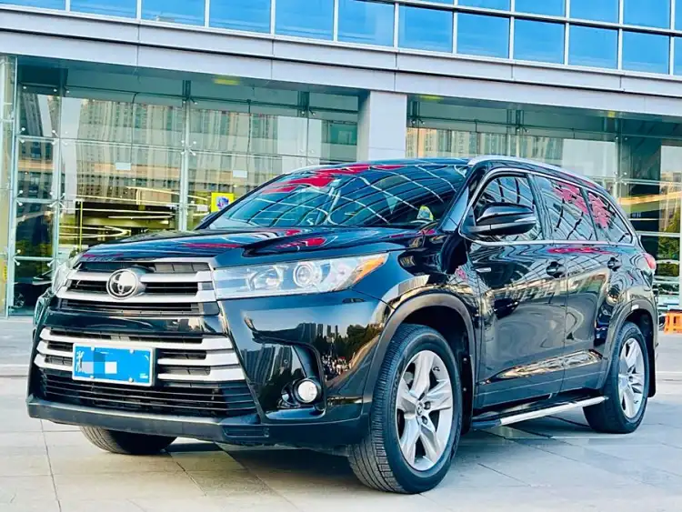 Highlander 2018 2.0T AWD Luxury Edition 7-seater National VI