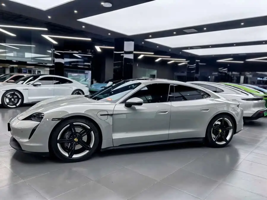 تايكان 2020 طراز تايكان