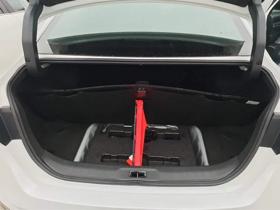 Tianlai 2022 2.0L XL-Upr Premium Edition