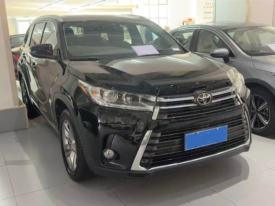 هايلاندر 2018 2.0T دفع رباعي فاخر 7 مقاعد معيار VI