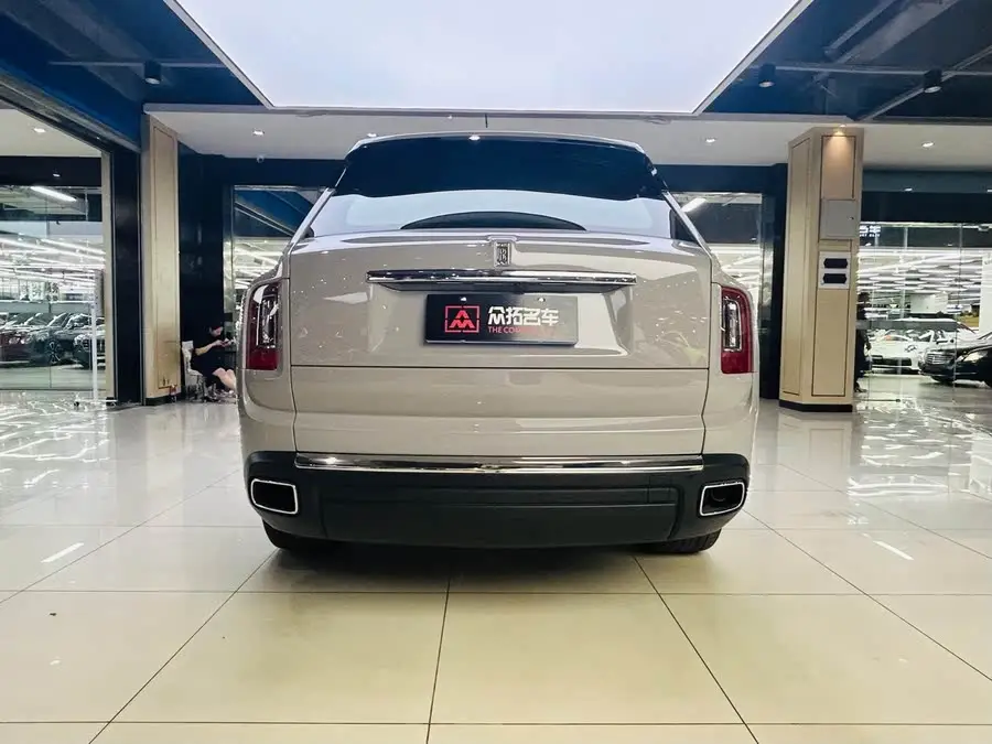 Cullinan 2024 Four-Seat Version