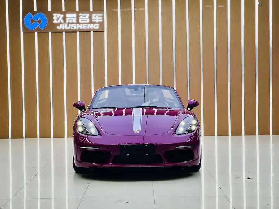 Porsche 718 2022 Model Boxster T 2.0T