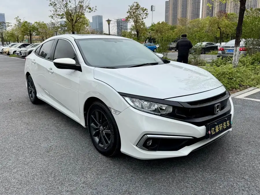 Civic 2019 220TURBO CVT Sport Version National VI
