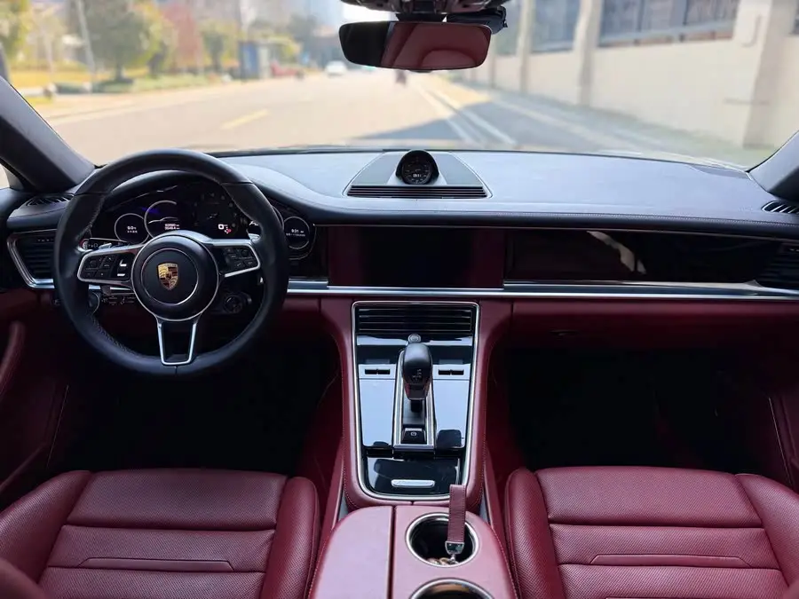 2019 Porsche Panamera 2.9T