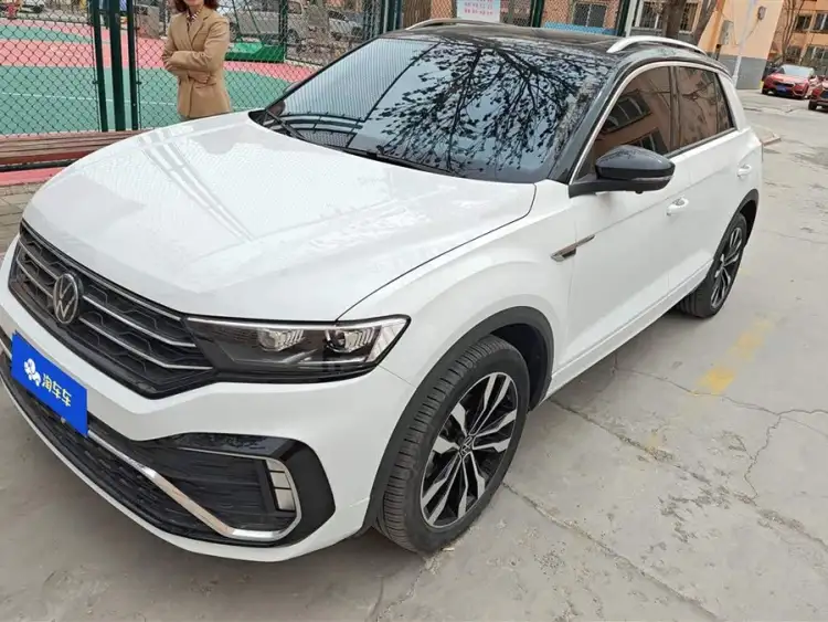 T-ROC 2022 Model 280 TSI DSG Two-Wheel Drive R-Line Pro PLUS