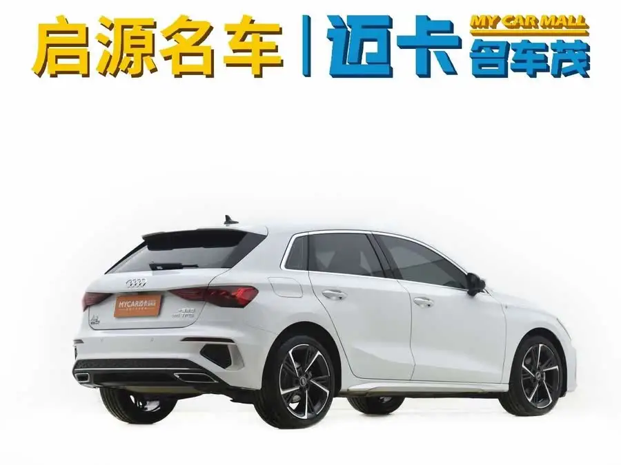 أودي A3 2024 سبورتباك 35 TFSI طراز رياضي أنيق