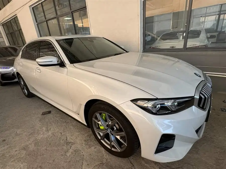 بي إم دبليو i3 2022 eDrive 35 L