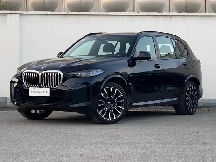 BMW X5 2023 xDrive 40Li M Sport Night Package
