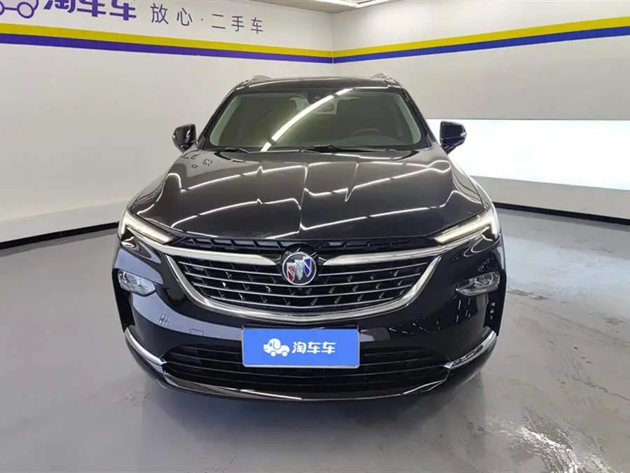 إنفيجن 2022 طراز 652T الدفع الرباعي الفاخر 7 مقاعد