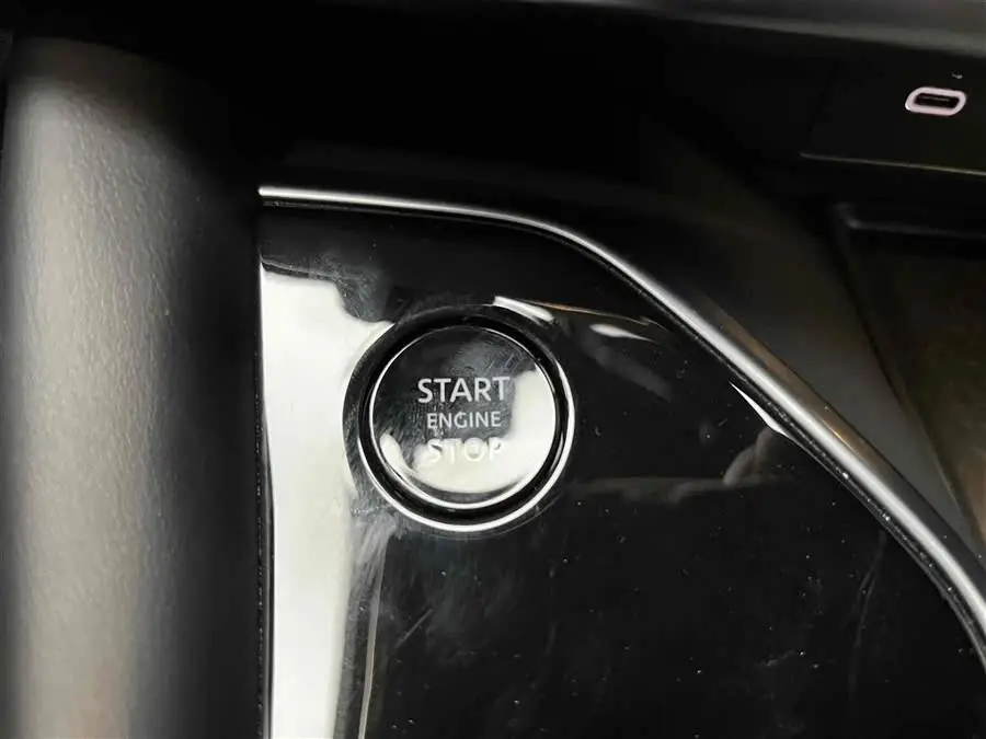 تانلو 2024 طراز 380VC-TURBO نسخة الذكاء المزدوجة ذات العجلات الستة