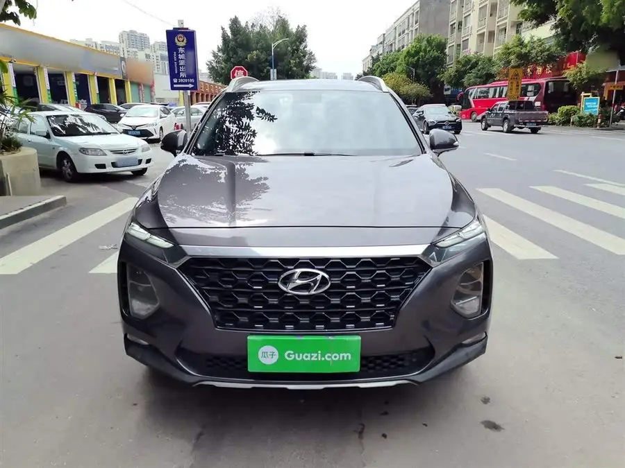 2019 هيونداي سانتا في 380 TGDi GLS أوتوماتيكي دفع ثنائي إصدار فاخر الصين VI