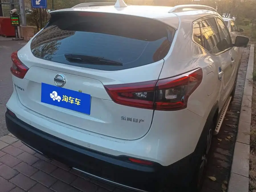 2022 نيسان قشقاي 2.0 لتر CVT XV بريميوم برو الإصدار الفاخر