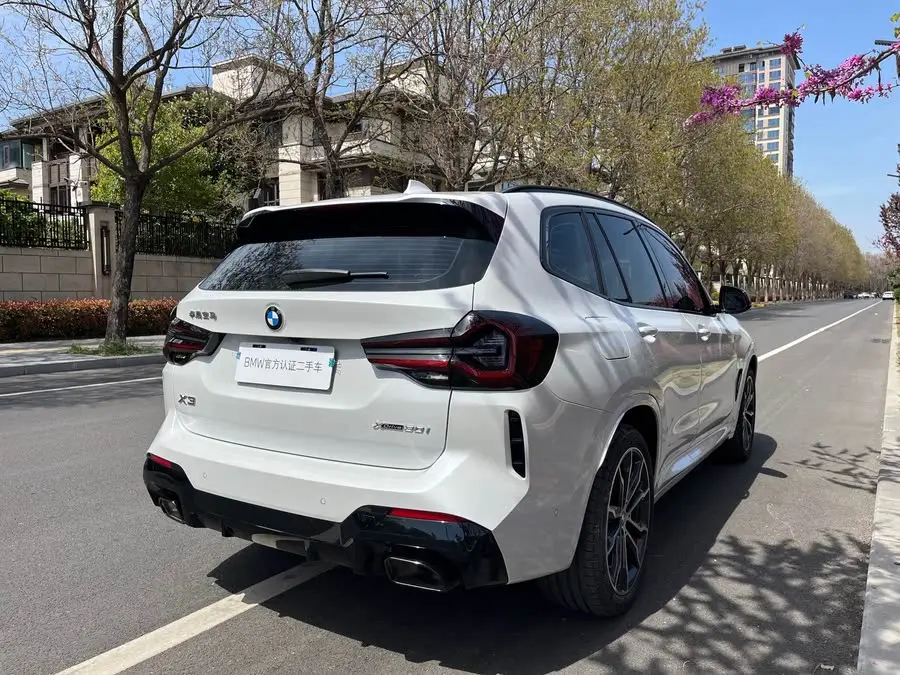 BMW X3 2023 xDrive30i Leading Model M Night Package