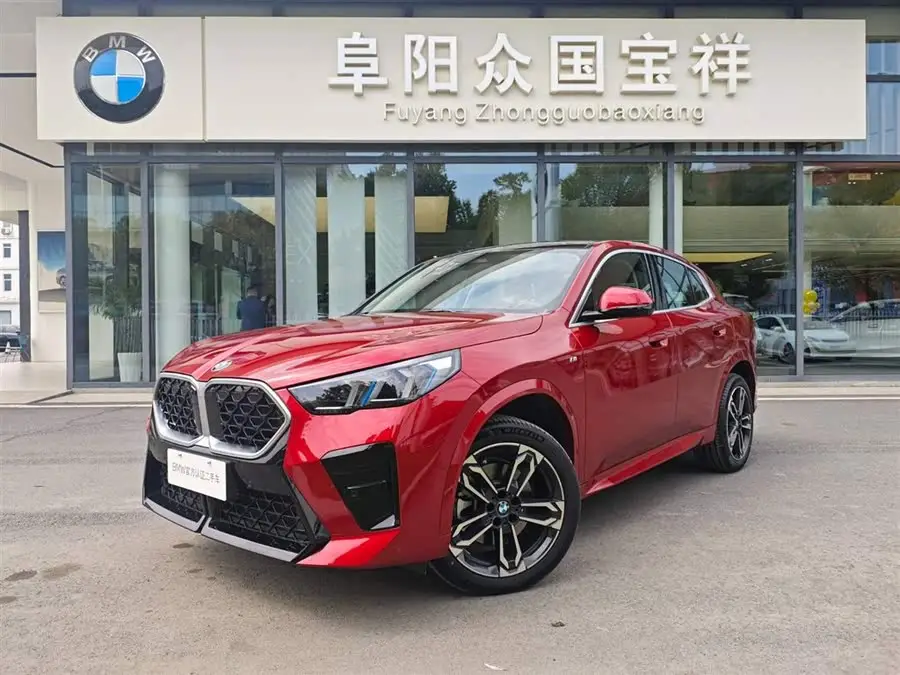 بي إم دبليو X2 (مستورد) طراز 2024 sDrive25i مجموعة M الرياضية