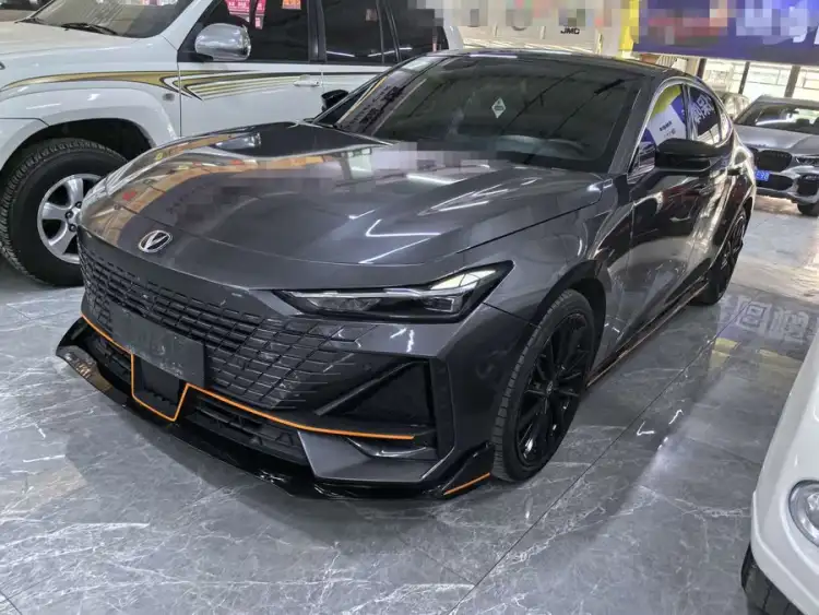 Changan UNI-V 2022 1.5T Sport Version