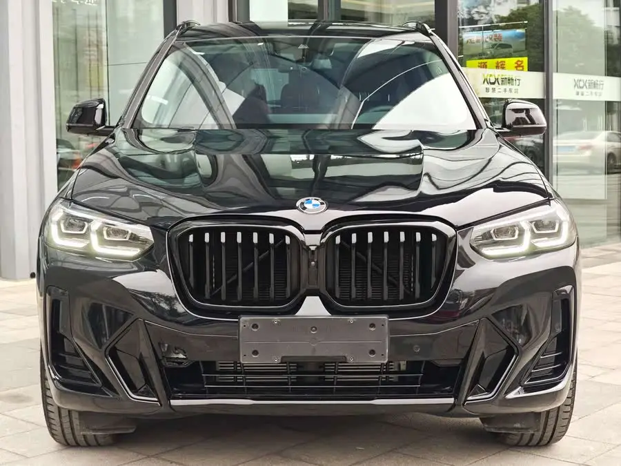 BMW X3 2023 xDrive30i Leading Model M Shadow Package