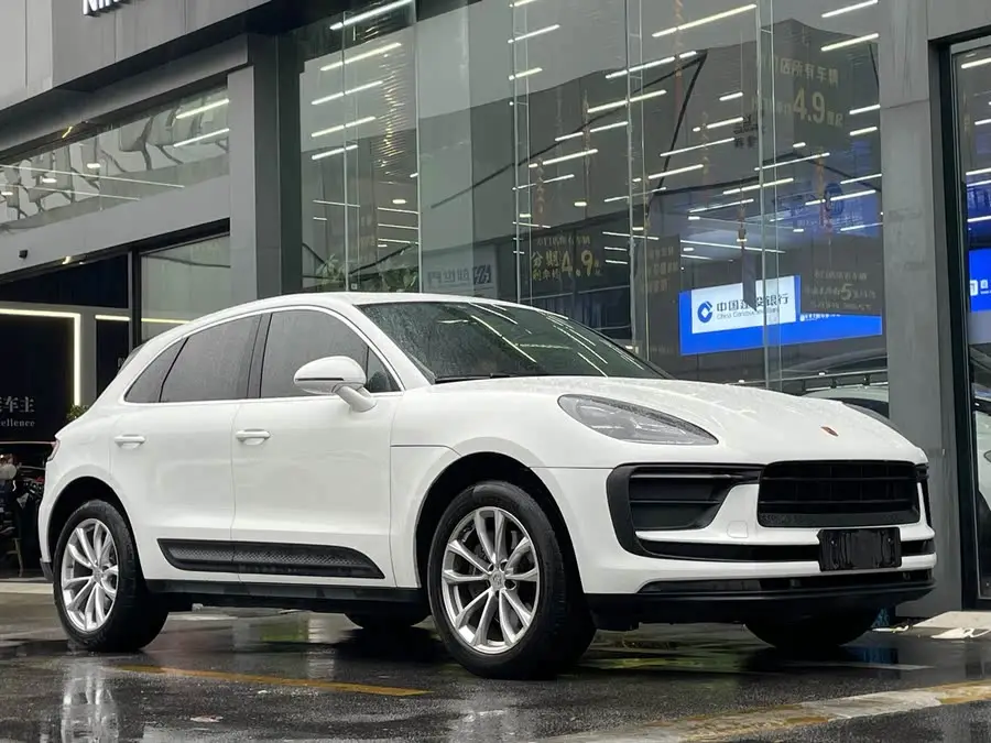 2022 Macan 2.0T