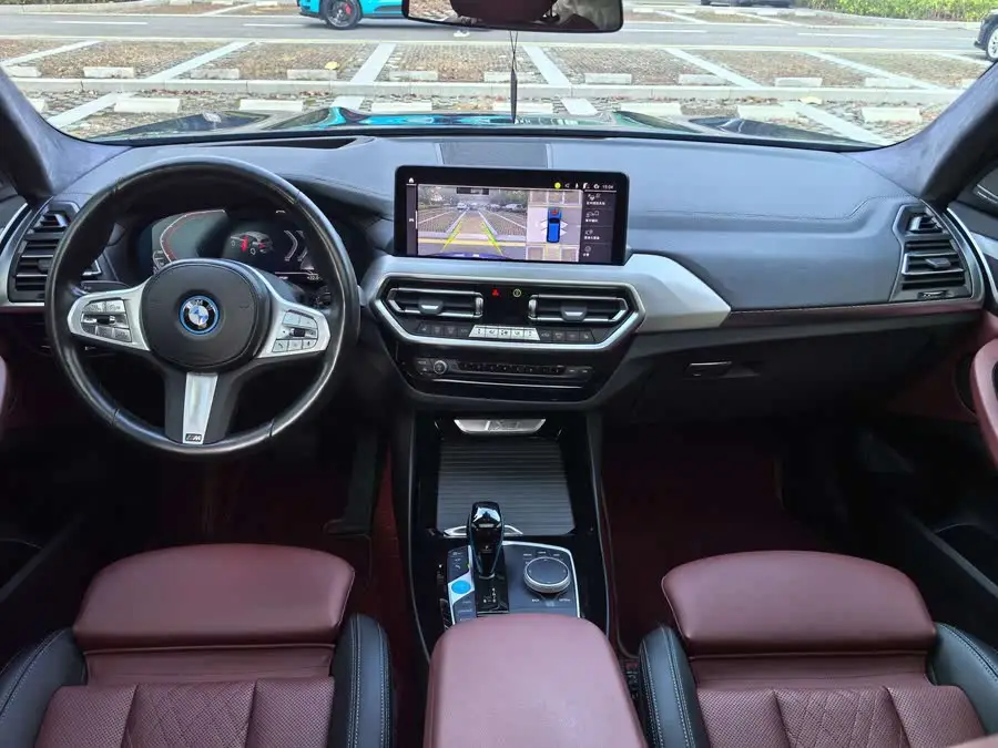 BMW iX3 2022 Model Leader Edition