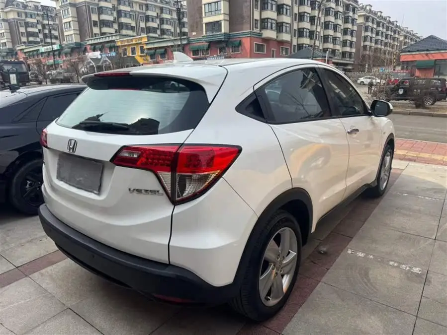 2020 هوندا HR-V 1.5L CVT النخبة