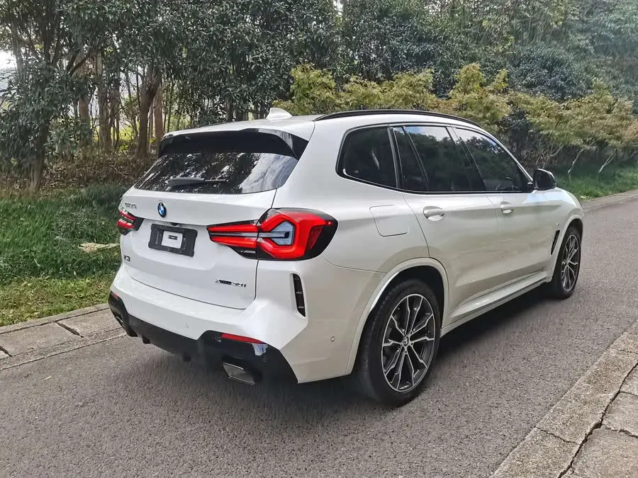 BMW X3 2023 xDrive30i Leading M Night Package