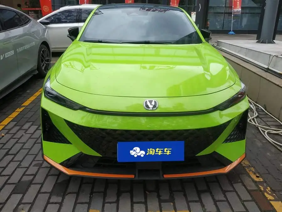 Changan UNI-V 2024 1.5T Premium Sport Model