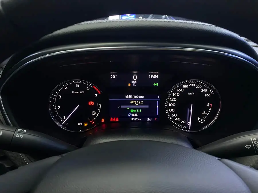 كاديلاك CT5 2021 28T فاخرة