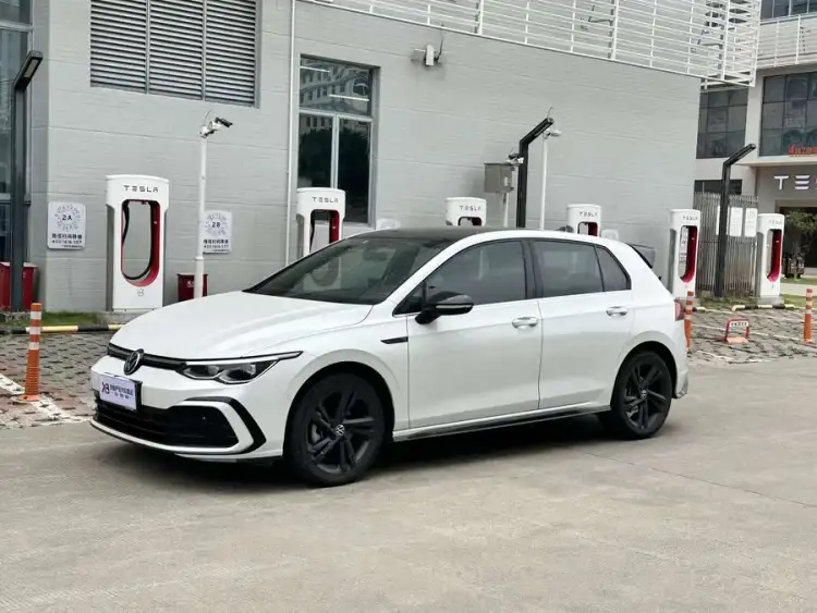 Golf 2023 Model Revised 280TSI DSG R-Line Lite