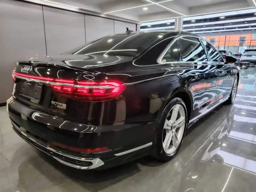 Audi A8 2023 A8L 50 TFSI quattro Selection