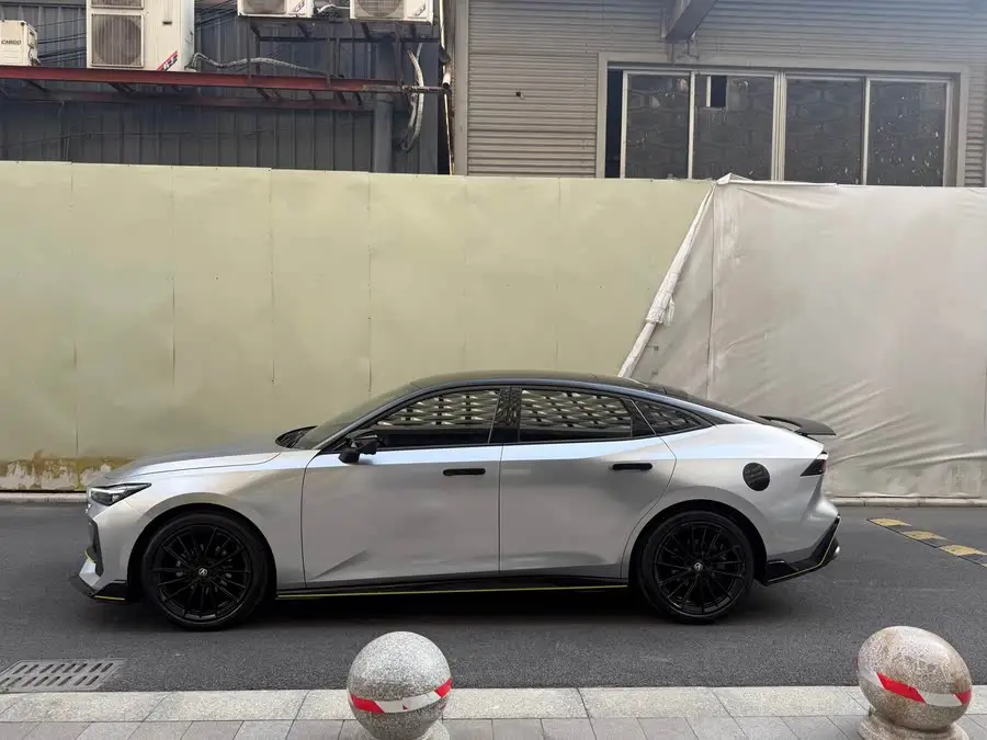 Changan UNI-V 2022 1.5T Sport Version