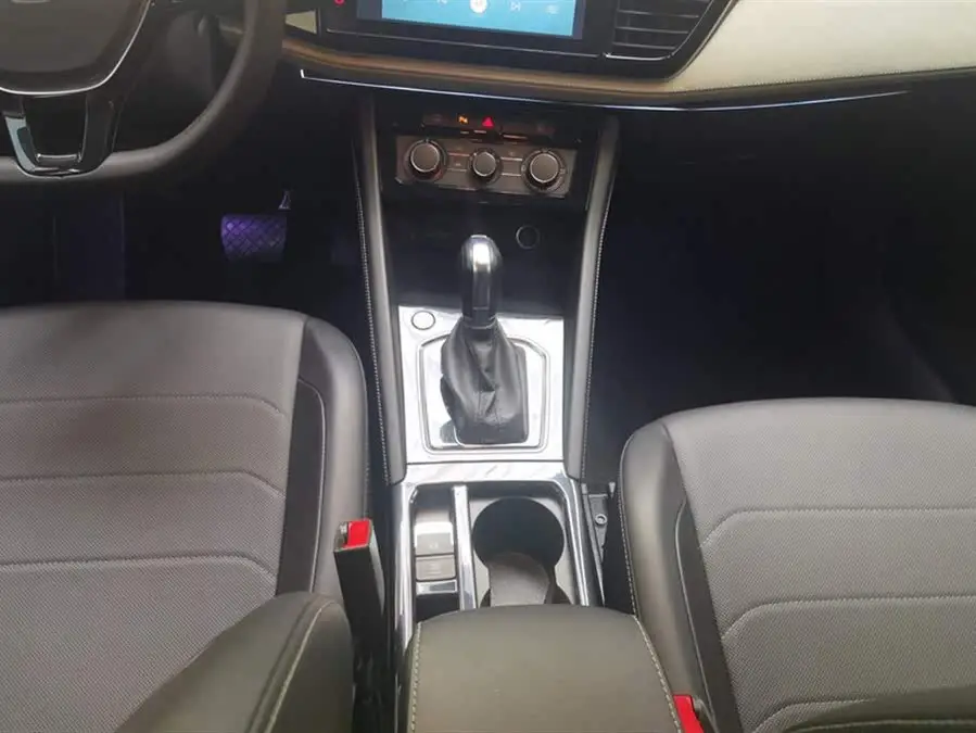 Jetta VS5 2022 Model 280TSI Automatic High Gloss Enjoyment Type