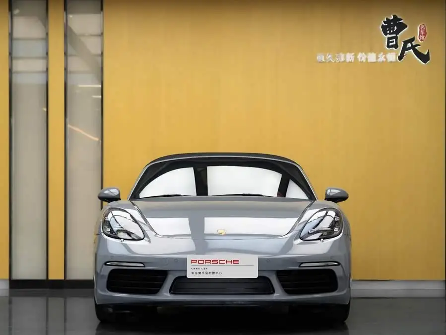 Porsche 718 2022 Boxster 2.0T