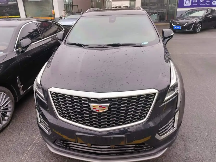 كاديلاك XT5 2021 28T فاخرة