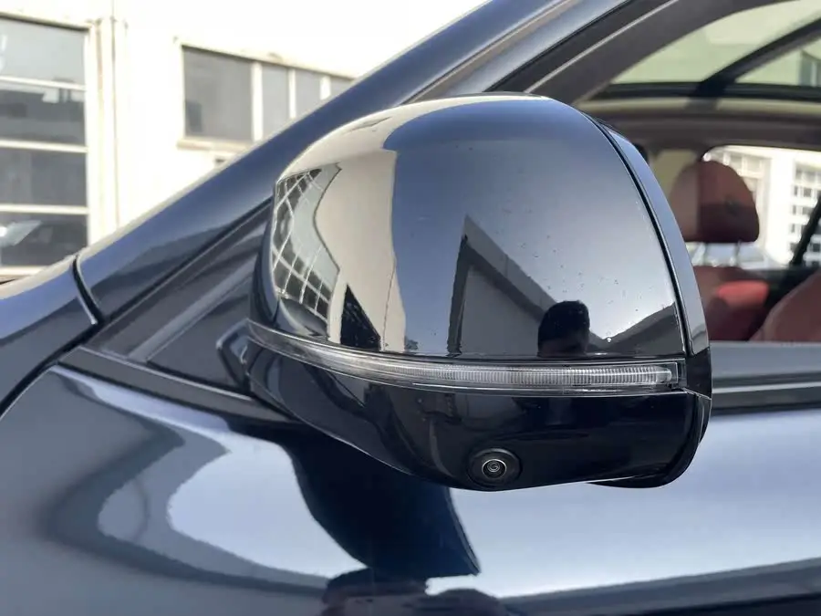 BMW X3 2023 xDrive30i Leading Model M Shadow Package