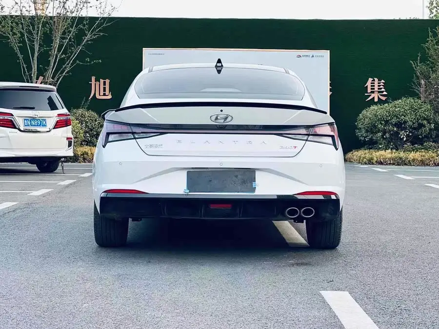 إيلانتر 2022 1.5 لتر CVT LUX النسخة الفاخرة