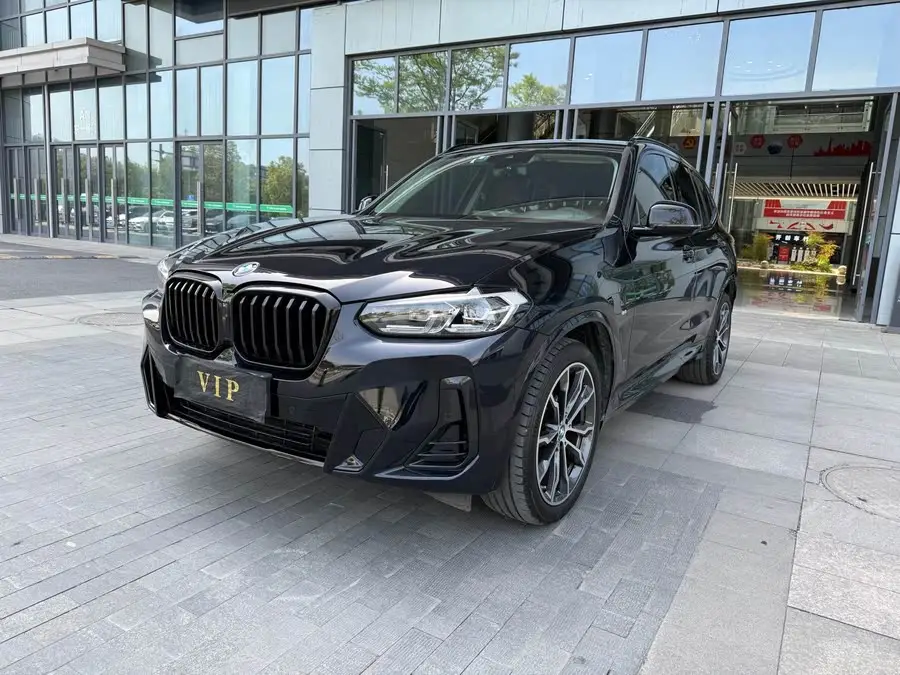 BMW X3 2023 xDrive30i Leading Edition M Night Package