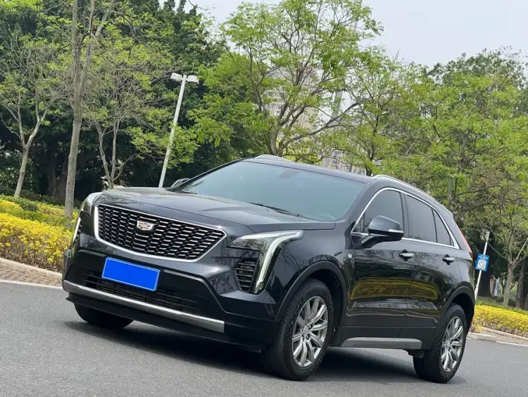 Cadillac XT4 2021 28T FWD Premium