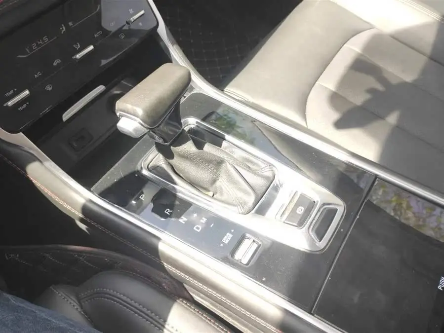 Changan CS75 2021 Million Edition 280T DCT Luxury