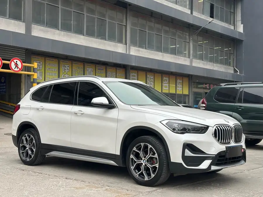 BMW X1 2020 sDrive20Li Luxury