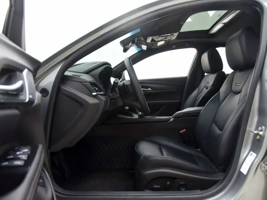 Cadillac CT4 2023 28T Luxury