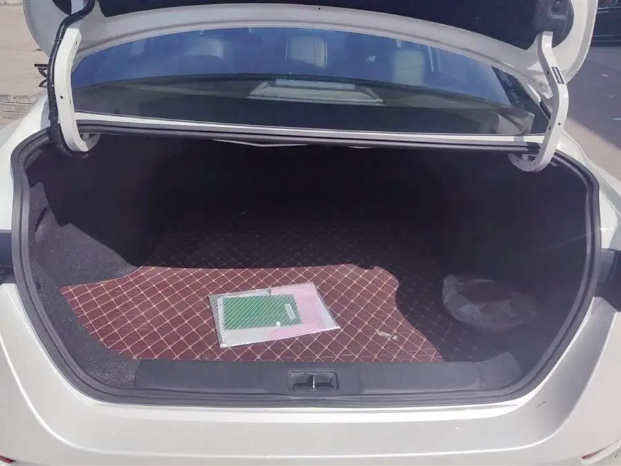 2021 نيسان سيلفي 1.6 لتر XL CVT إصدار الاستمتاع