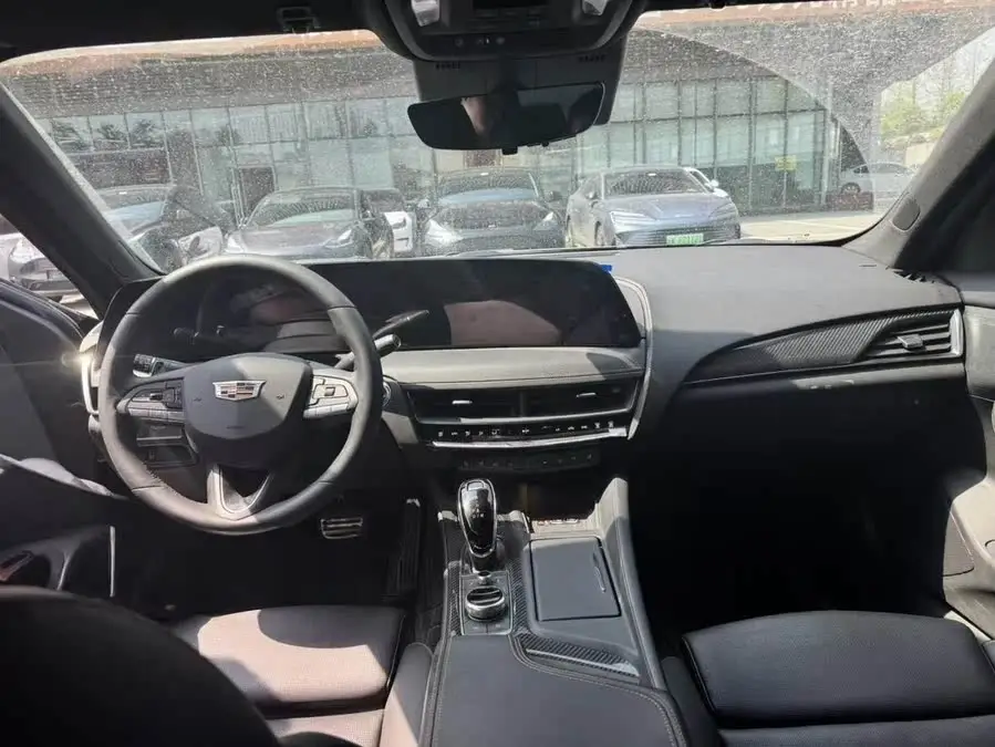 Cadillac CT5 2024 28T Platinum