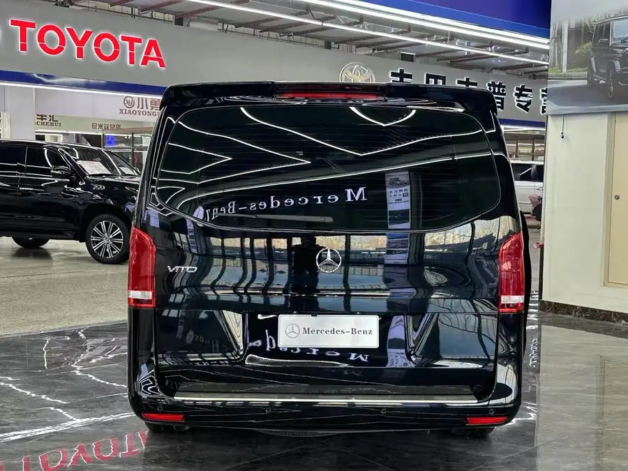 Vito 2024 2.0T Business Edition 7-seater