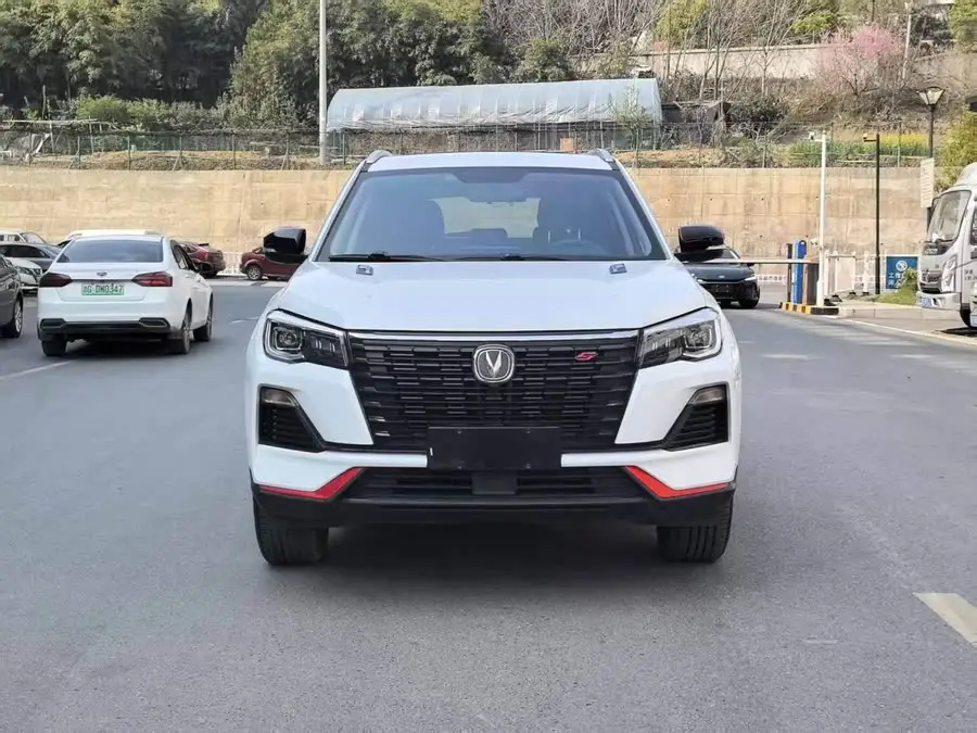 تشانغ آن CS75 2022 نسخة الحوت الأزرق 1.5T DCT الفاخرة