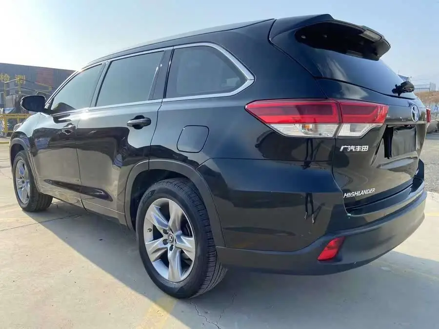 هايلاندر 2018 2.0T دفع رباعي نسخة فاخرة 7 مقاعد معيار VI