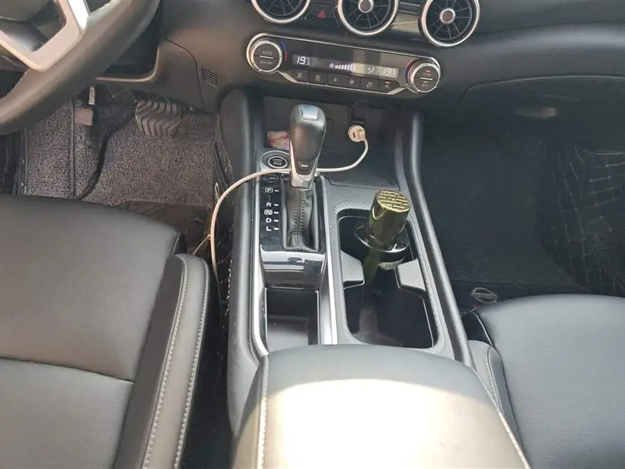 2021 نيسان سيلفي 1.6 لتر XL CVT نسخة الاستمتاع